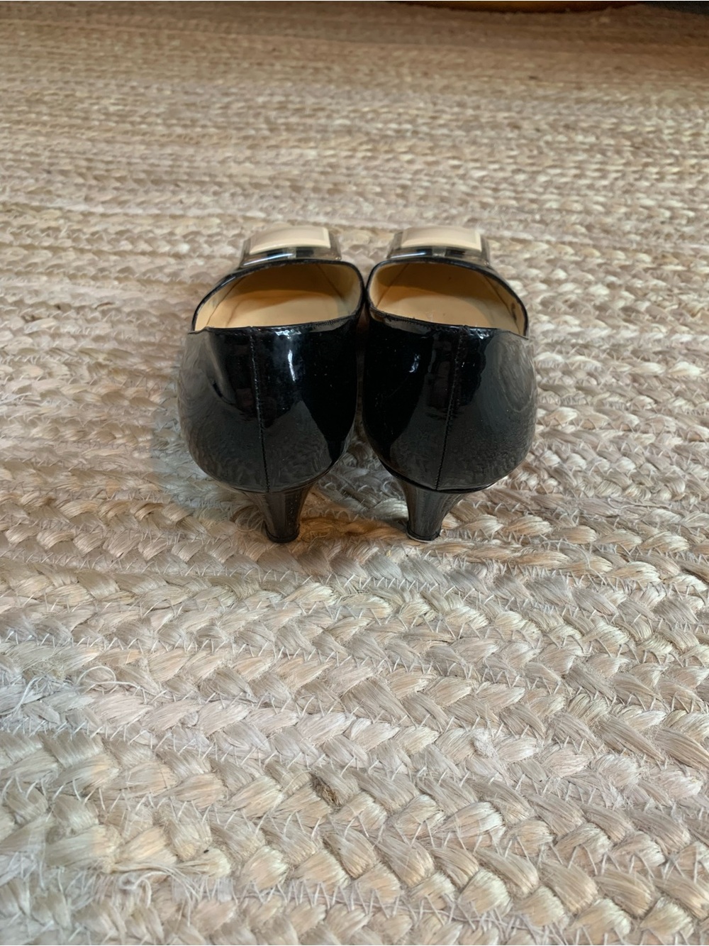 Kate Spade Black Patent Pointed Toe Low Heels with Cream Lucite-Like Accent - Picture 3 of 8